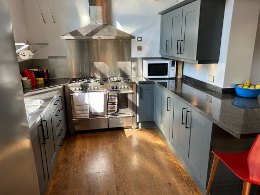 Kitchen Decoration Harwell Oxfordshire 01 Medium